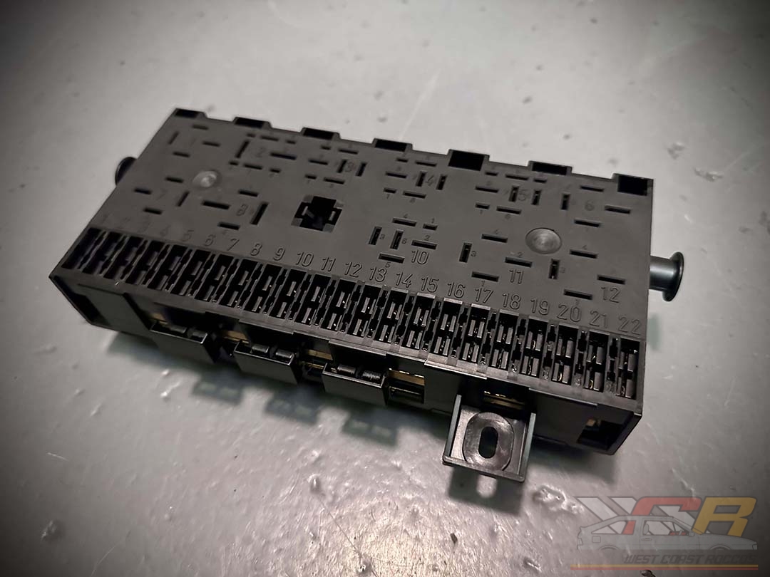 Genuine Mk2 Scirocco Fuse Box - Image 2